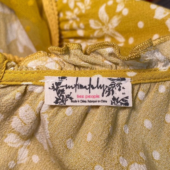 Free People Floral Mustard Hippie Top NWOT - Picture 8 of 13